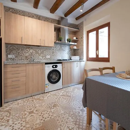 Cal Giral I Apartament *
